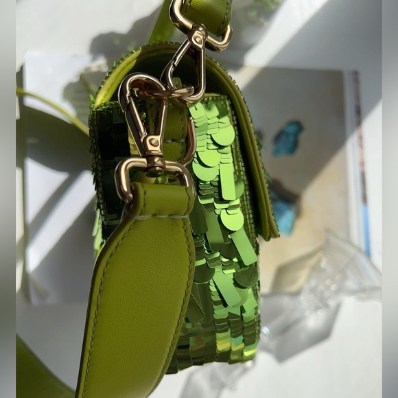 FENDI 'Sex and the City' Sequin Baguette With Strap 2022 - Picture 4 of 5